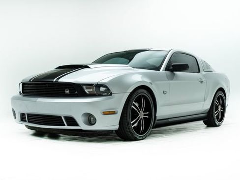 Used 2011 Ford Mustang Coupe image 8