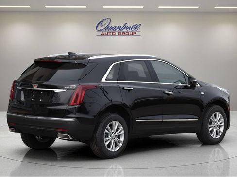 Used 2026 Cadillac XT5 Luxury w/ LPO, Floor Liner Package FWD image 4