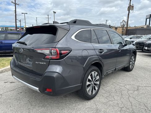 Used 2023 Subaru Outback Limited AWD/4WD image 3