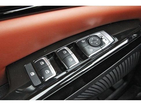 Used 2023 Kia Carnival SX FWD image 23