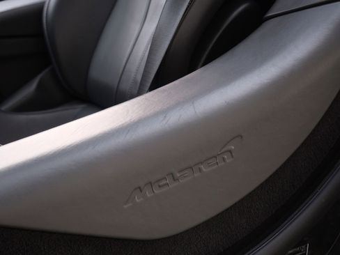 Used 2018 McLaren 720S Performance image 24