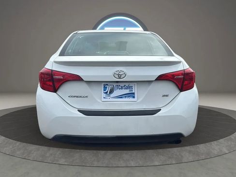 Used 2017 Toyota Corolla SE FWD image 11