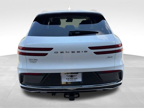 Certified 2026 Genesis GV70 2.5T AWD/4WD image 4
