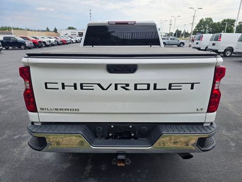 Used 2024 Chevrolet Silverado 2500 LT w/ Convenience Package AWD/4WD image 4