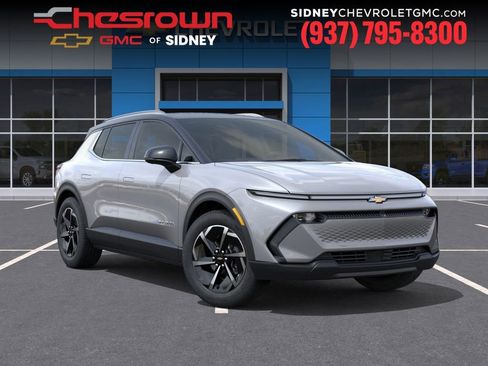 New 2026 Chevrolet Equinox EV LT AWD/4WD image 7