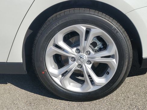 New 2025 Honda Accord LX image 10