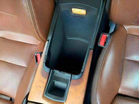 Used 2015 Cadillac XTS Premium image 40