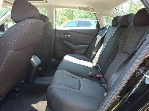 Certified 2023 Honda Accord EX image 11