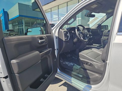 Used 2019 Chevrolet Silverado 1500 LTZ AWD/4WD image 23