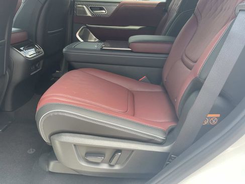 New 2026 INFINITI QX80 Autograph AWD/4WD image 7