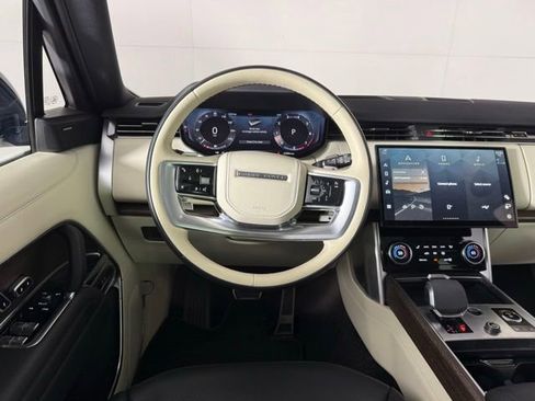 Used 2023 Land Rover Range Rover SE AWD/4WD image 26