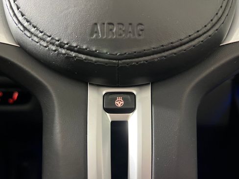 Used 2025 BMW M8 Competition image 27