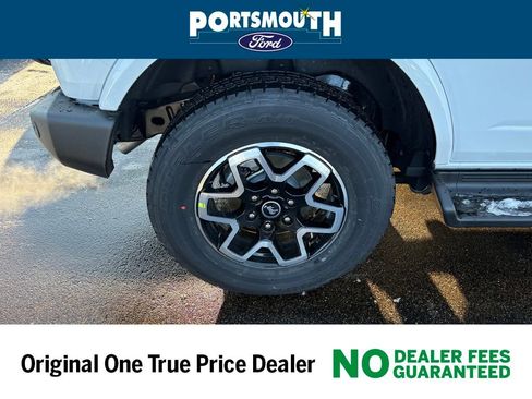 New 2025 Ford Bronco Outer Banks image 25