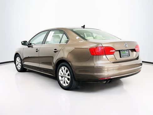 Used 2014 Volkswagen Jetta SE FWD image 5