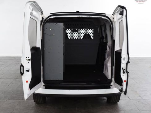 Used 2018 RAM ProMaster City Tradesman SLT image 12