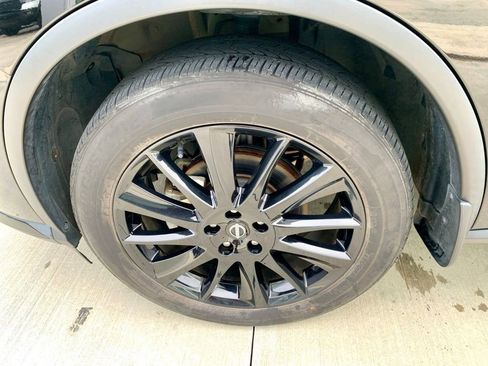 Used 2023 Nissan Murano SV w/ SV Midnight Edition Package image 9