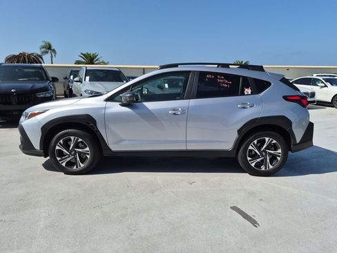 Used 2024 Subaru Crosstrek 2.0i Premium AWD/4WD image 8