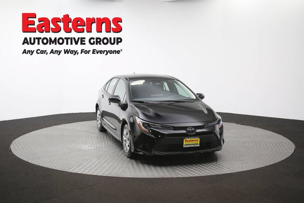 Used 2025 Toyota Corolla LE FWD image 50