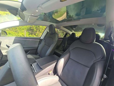 Used 2024 Tesla Model 3 Standard Range RWD image 8