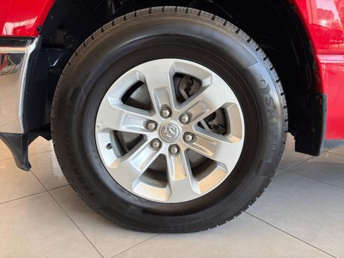 Used 2024 RAM 1500 Laramie AWD/4WD image 11