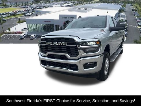 Used 2026 RAM 2500 Big Horn AWD/4WD image 2