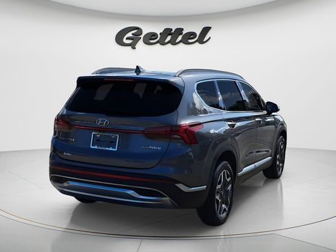 Used 2021 Hyundai Santa Fe SEL Premium image 3