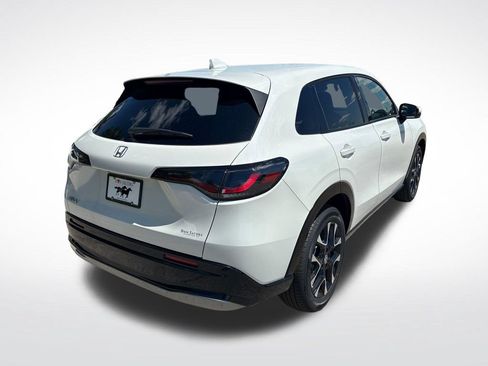 New 2026 Honda HR-V EX-L image 3