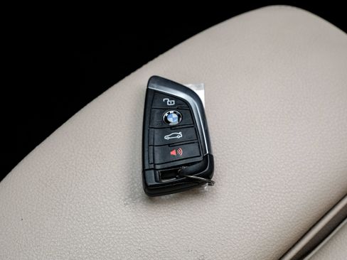 Used 2022 BMW 228i xDrive Gran Coupe w/ M Sport Package AWD/4WD image 51