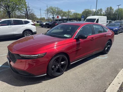 Used 2023 Honda Accord Sport image 4