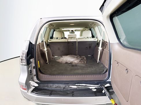 Used 2014 Lexus GX 460 image 25