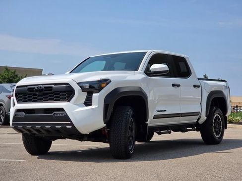 Used 2026 Toyota Tacoma TRD Off-Road AWD/4WD image 23