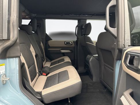 Used 2023 Ford Bronco Wildtrak image 18