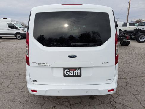 Used 2020 Ford Transit Connect XLT image 5