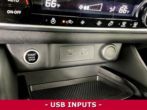 Used 2023 Nissan Rogue SL image 17