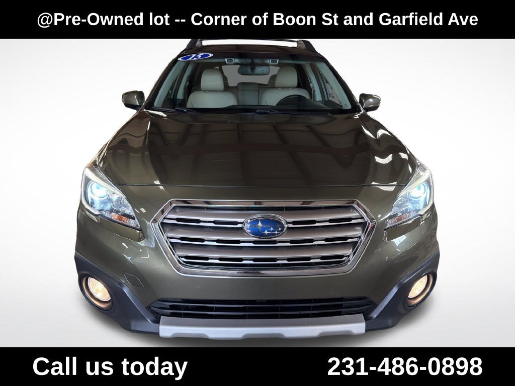 Used 2015 Subaru Outback 2.5i Limited AWD/4WD image 8