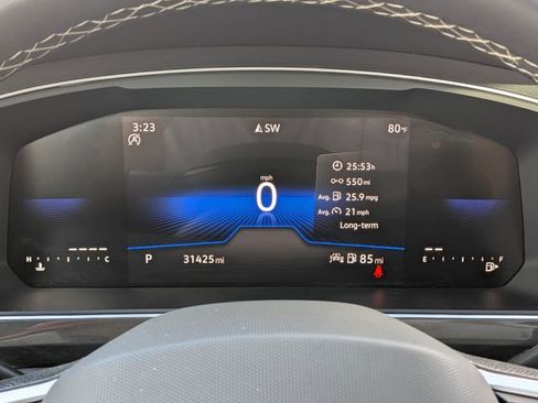 Certified 2024 Volkswagen Tiguan SE image 28