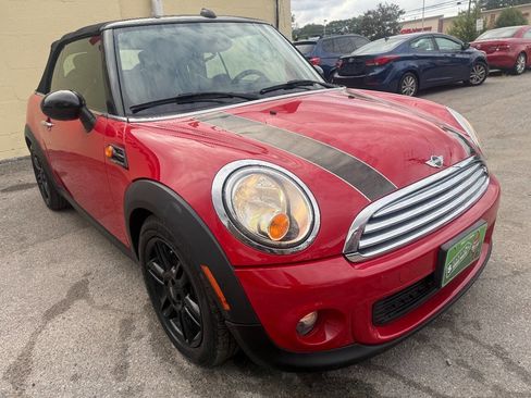 Used 2013 MINI Cooper Convertible image 18