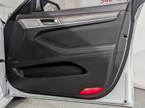 Used 2018 Genesis G80 5.0 Ultimate image 21