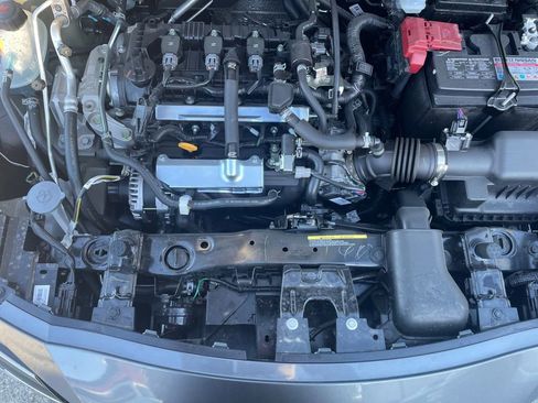 Certified 2025 Nissan Versa SR w/ Trunk Package image 33