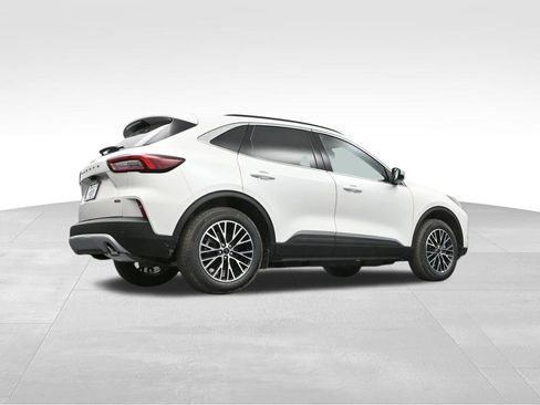 New 2025 Ford Escape SE image 43