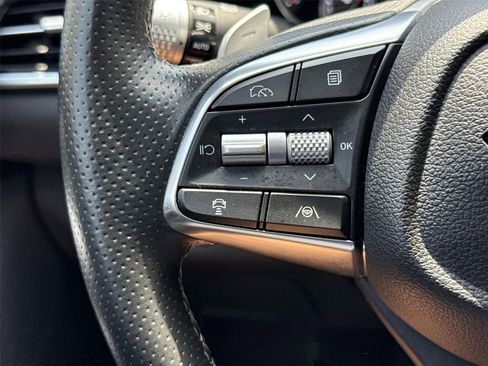 Used 2025 Genesis G70 2.5T AWD/4WD image 34