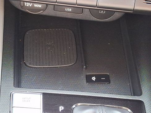 Certified 2025 Hyundai Elantra Sport FWD image 24