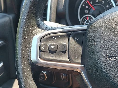 Used 2025 RAM 2500 Big Horn AWD/4WD image 17