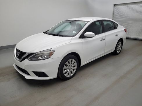 Used 2018 Nissan Sentra S FWD image 2