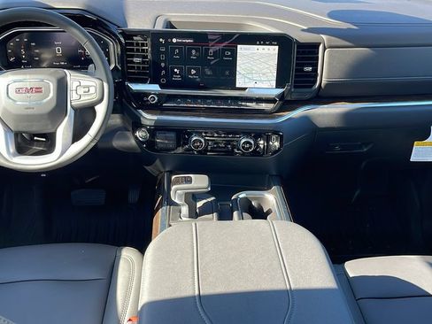 New 2026 GMC Sierra 1500 Elevation w/ Elevation Premium Package AWD/4WD image 17