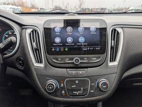 Used 2022 Chevrolet Malibu RS image 17