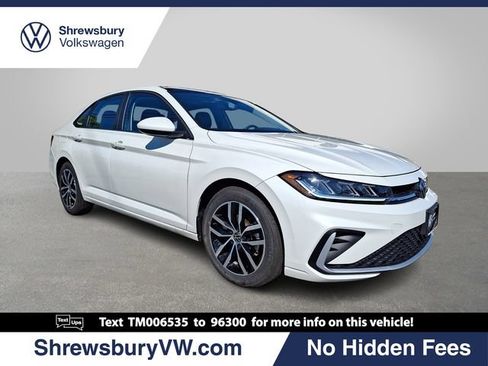 Used 2026 Volkswagen Jetta SE FWD image 1
