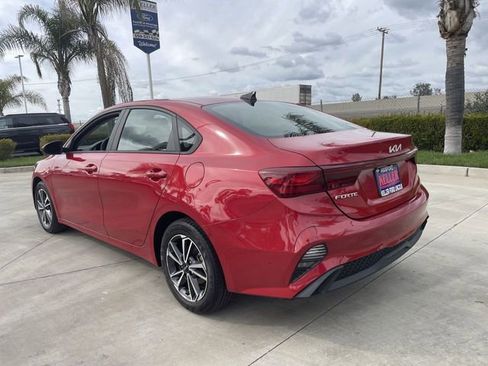 Used 2023 Kia Forte LXS image 6