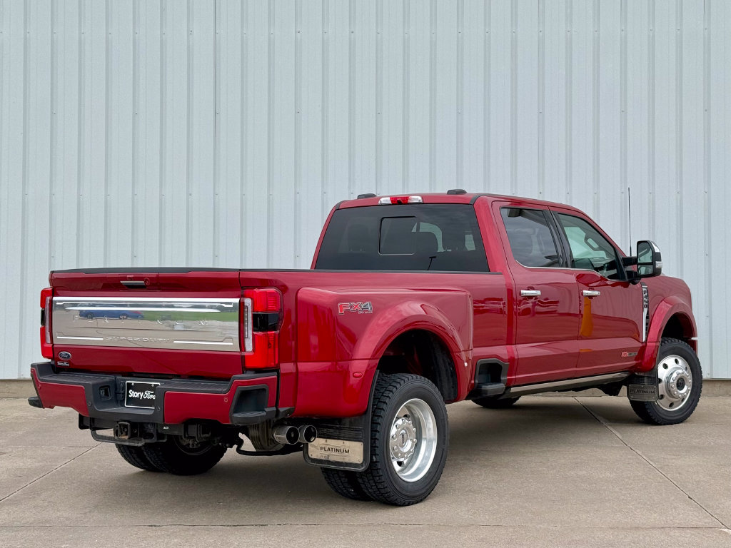Certified 2024 Ford F450 Platinum w/ FX4 Off-Road Package AWD/4WD image 6
