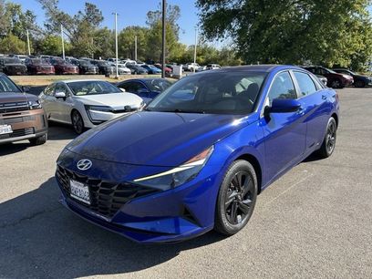 Certified 2021 Hyundai Elantra SEL w/ Cargo Package